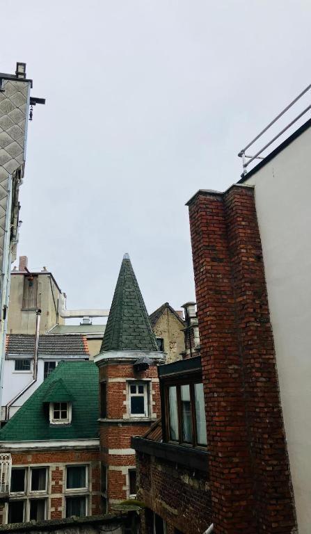 Bnb Hotel Suikernest แอนต์เวิร์ป ภายนอก รูปภาพ